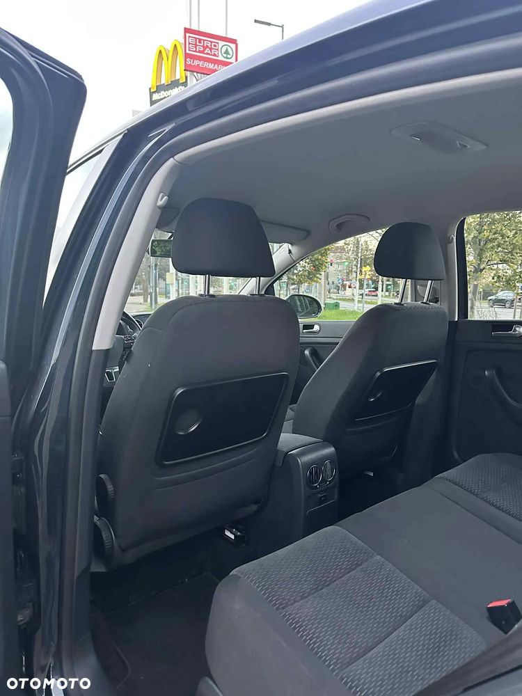 Volkswagen Golf Plus - 13