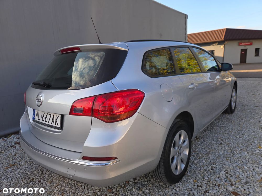 Opel Astra 1.6 Style - 16