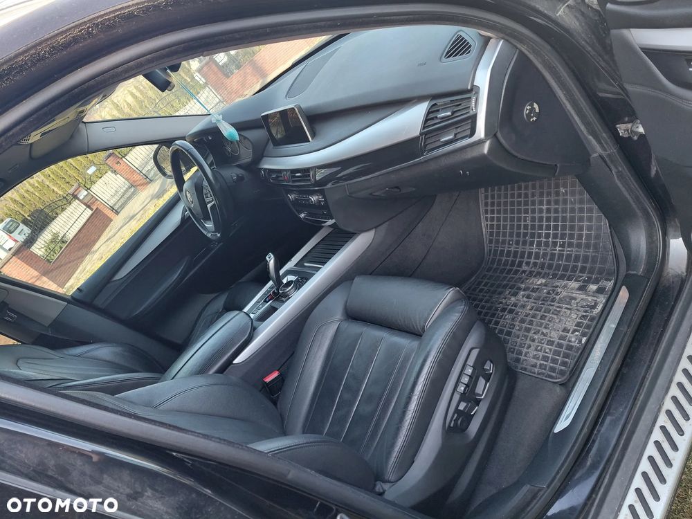 BMW X5 xDrive30d Sport-Aut - 28