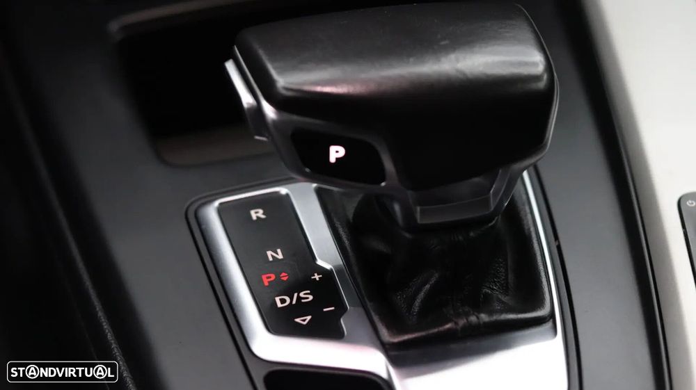 Audi A4 Avant 35 TDI S tronic - 14