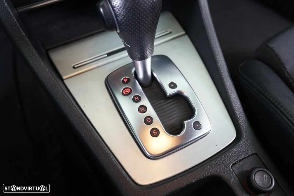 Audi A4 Avant 2.0 TDI S-line Multitronic - 28