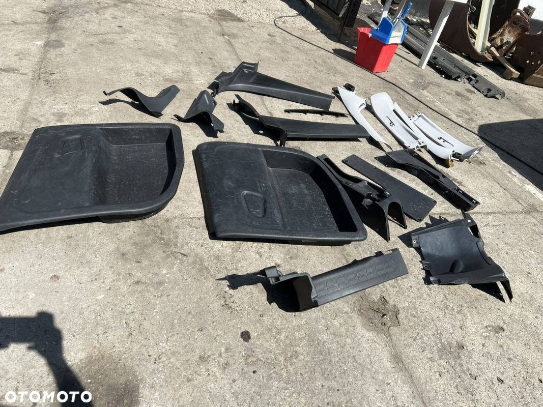 środek Opel combo d plastiki wnętrze - 3