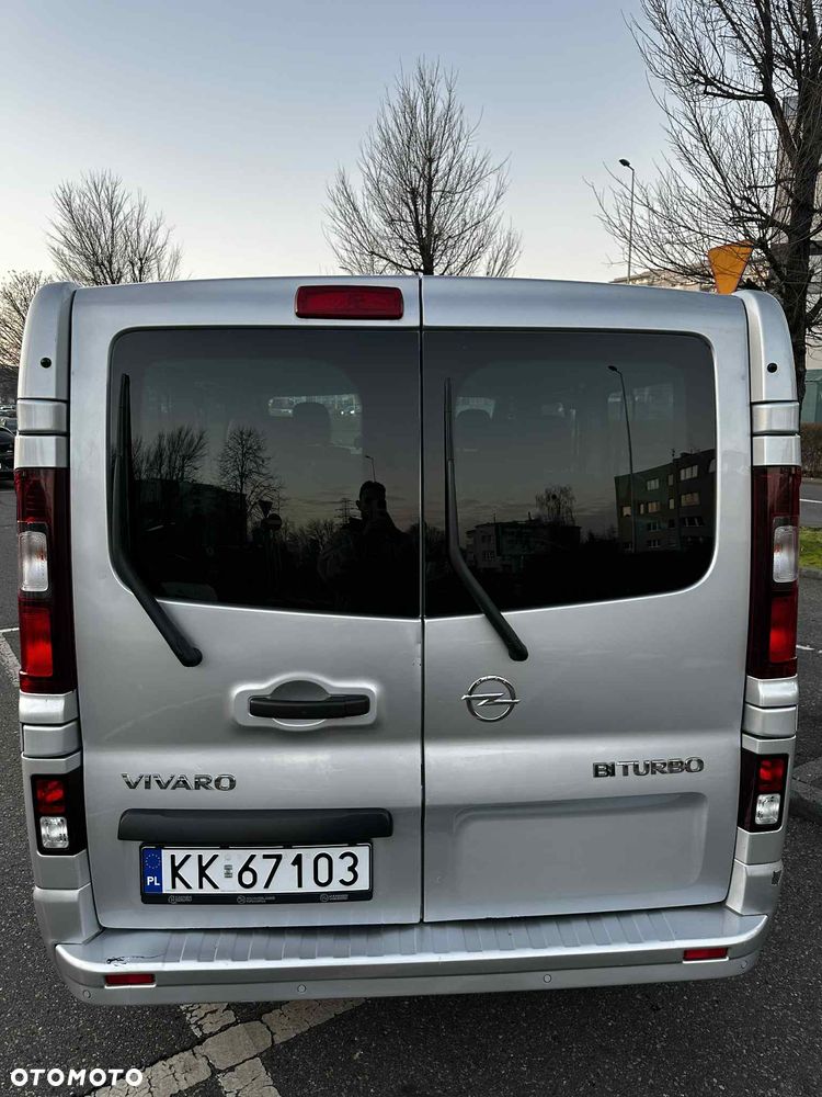 Opel Vivaro - 6
