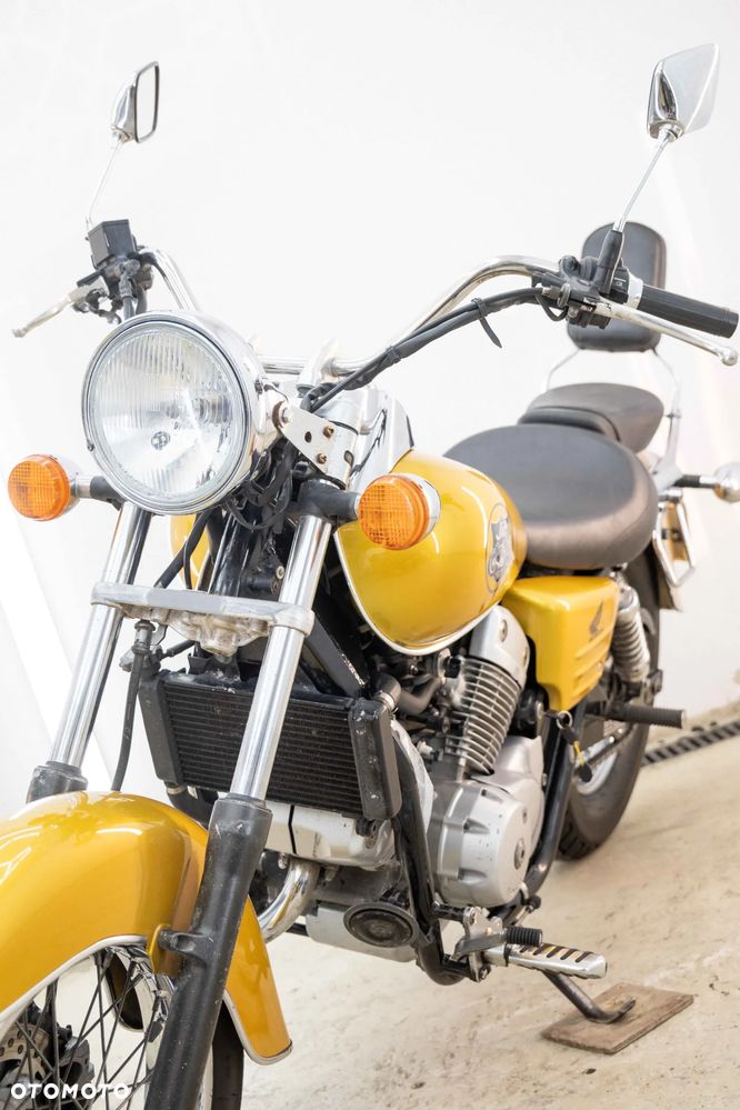 Honda Shadow - 12