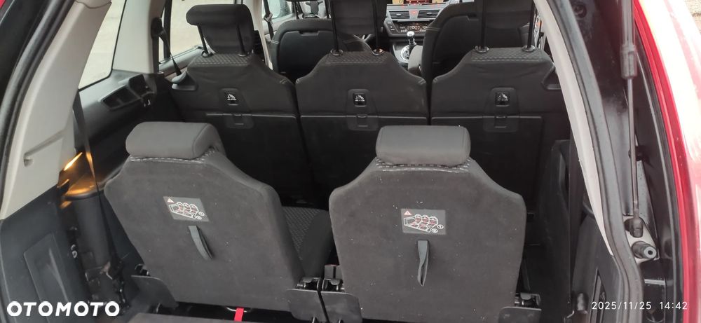 Citroën C4 Picasso 2.0 HDi FAP Exclusive - 10