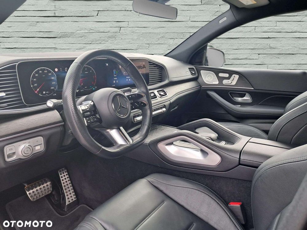 Mercedes-Benz GLE - 12