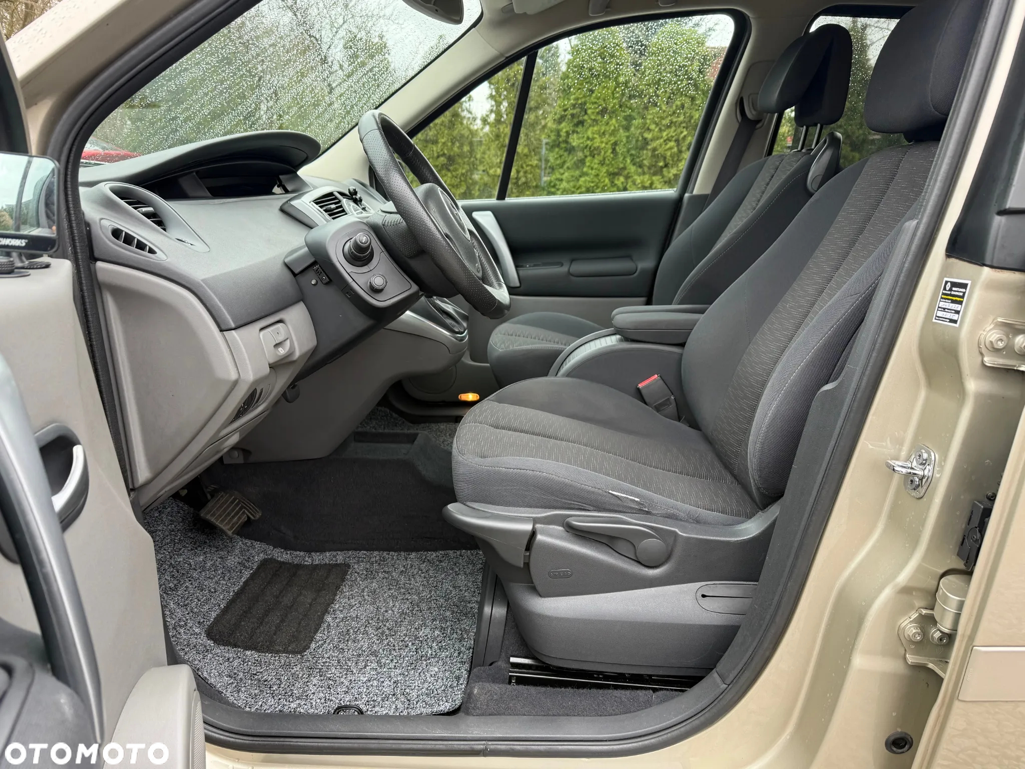Renault Scenic 2.0 16V Dynamique - 19
