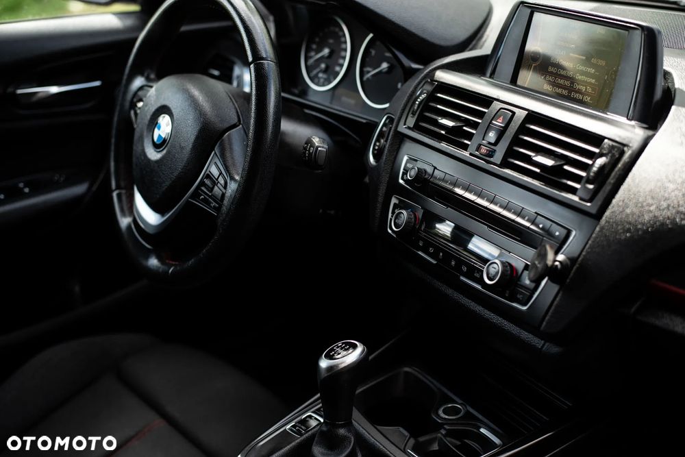 BMW Seria 1 116d DPF Edition Sport - 13