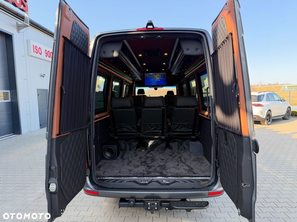 Mercedes-Benz Sprinter - 34