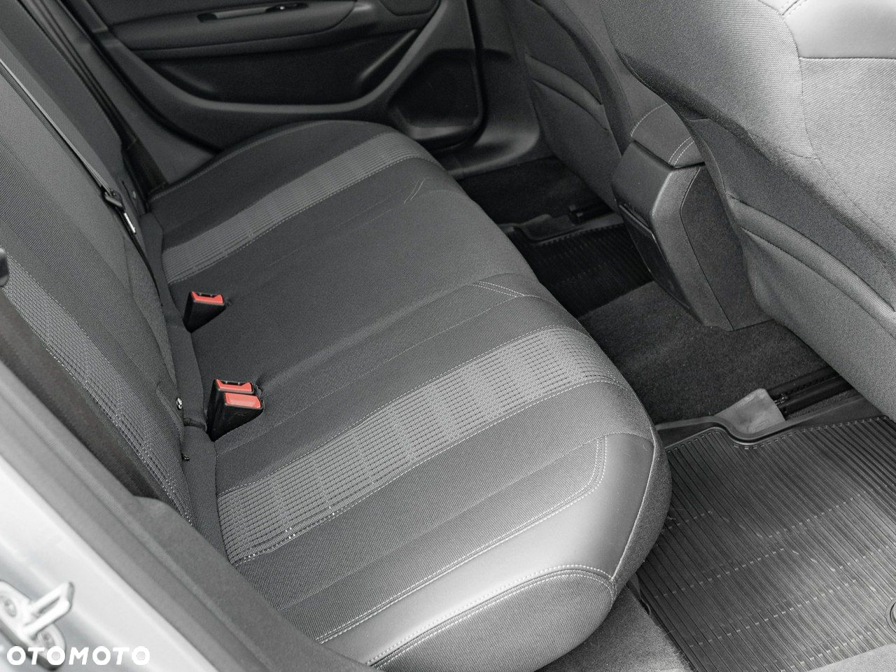 Peugeot 308 1.2 PureTech GPF Allure Pack S&S - 29