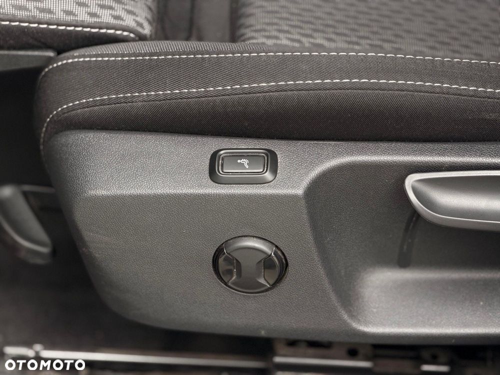 Skoda Octavia 2.0 TDI Ambition DSG - 17