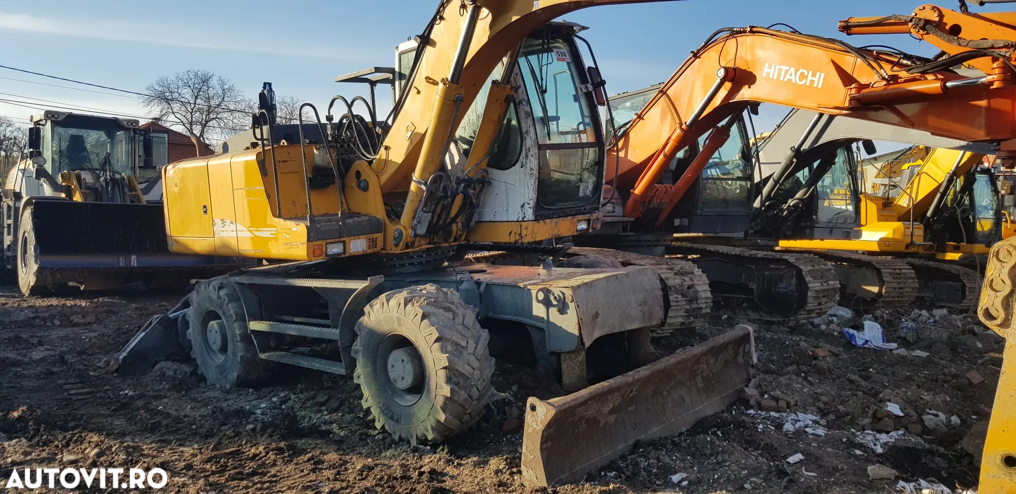 Liebherr 904C Excavator pe roți - 5