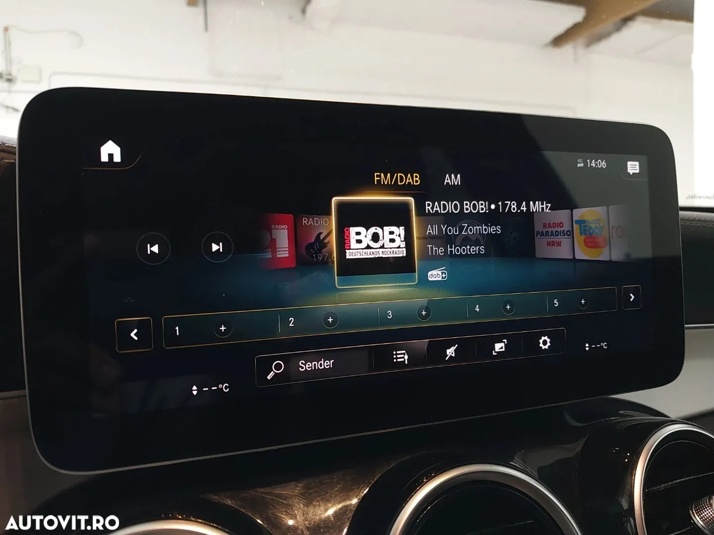 Mercedes-Benz GLC 300 de 4Matic 9G-TRONIC - 13