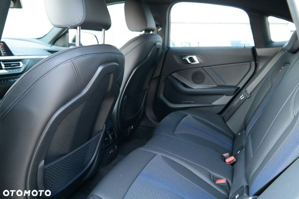 BMW Seria 2 - 13