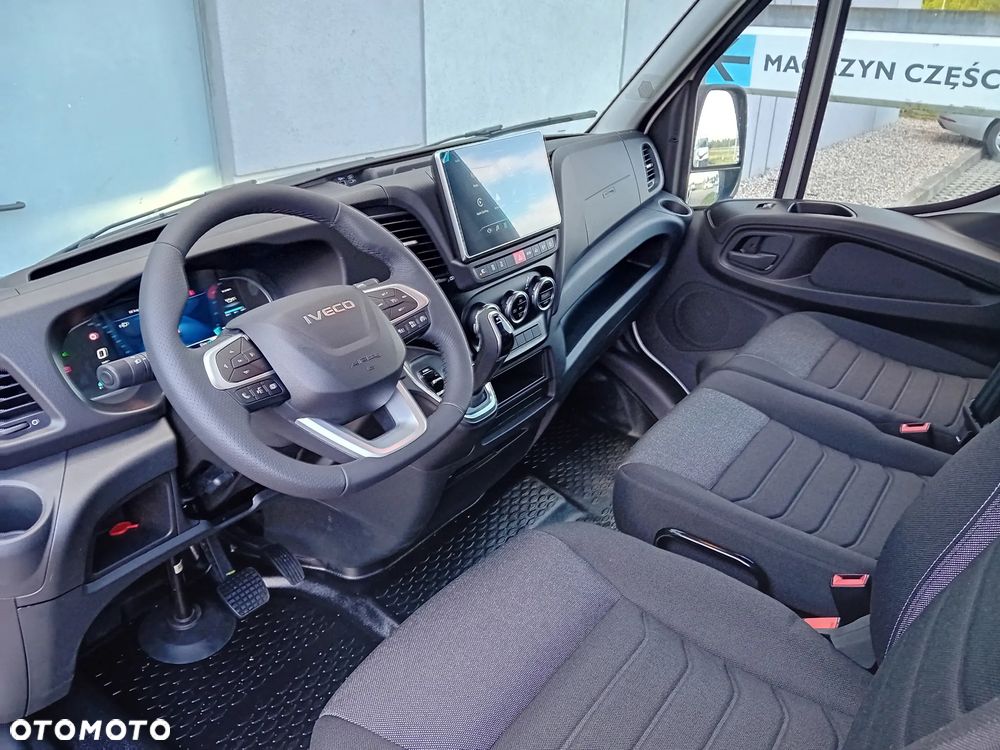 Iveco 35S18HA8 V 3.0 Diesel Hi-Matic Furgon L4H2 2025 - 6
