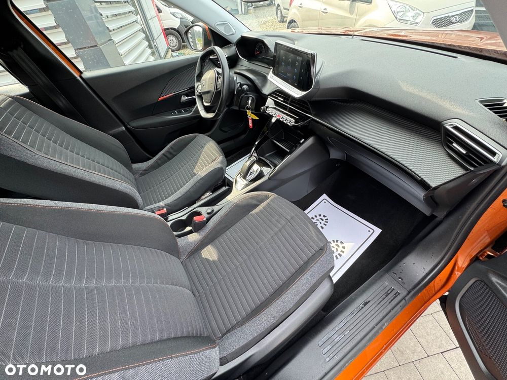 Peugeot 2008 1.2 PureTech Active S&S EAT8 - 18