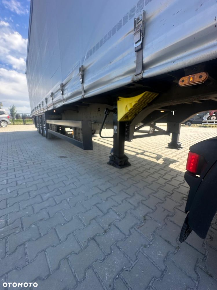 Schmitz Cargobull - 17