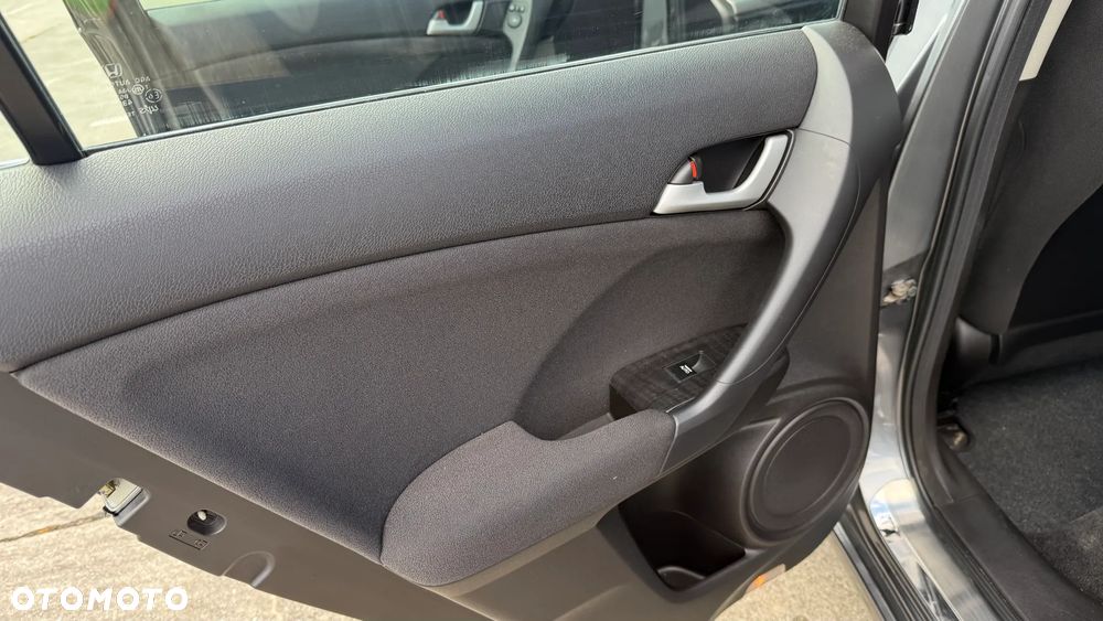 Honda Accord 2.0 Executive - 20