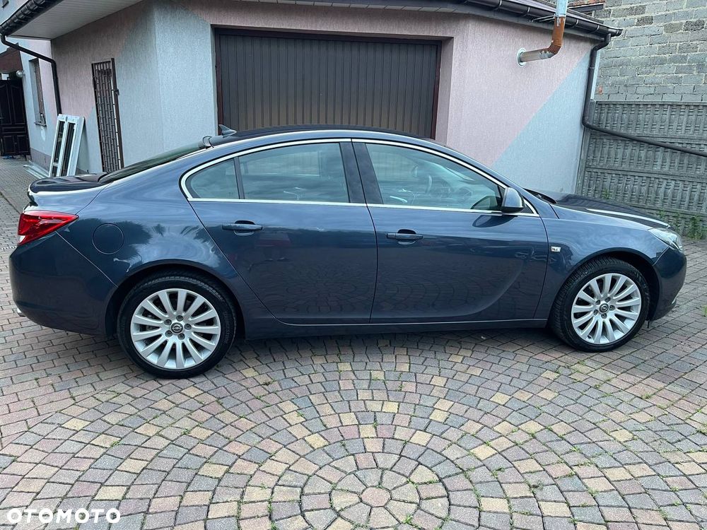 Opel Insignia 2.0 Turbo Cosmo - 3