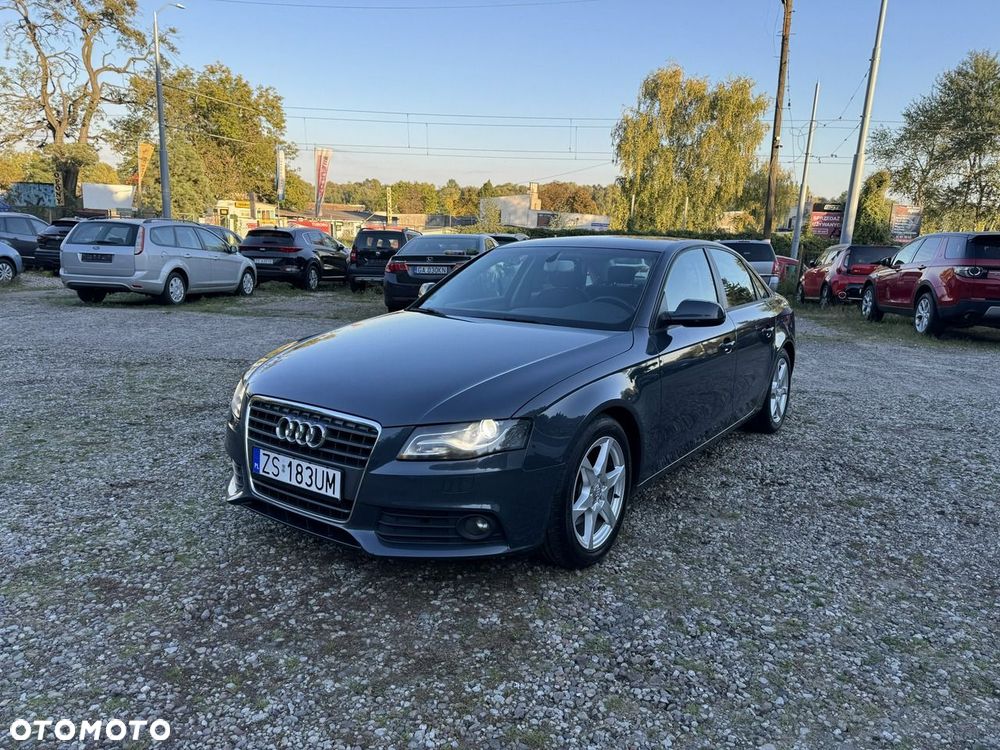 Audi A4 Limousine - 27