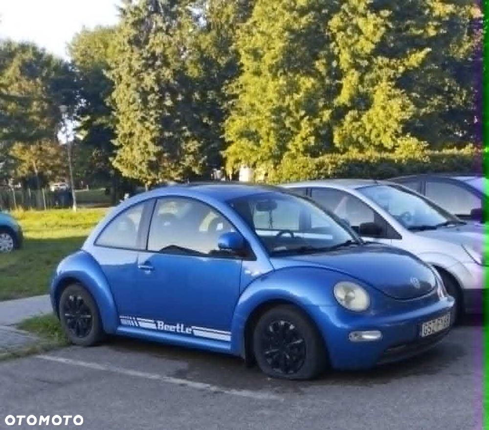 Volkswagen New Beetle - 1