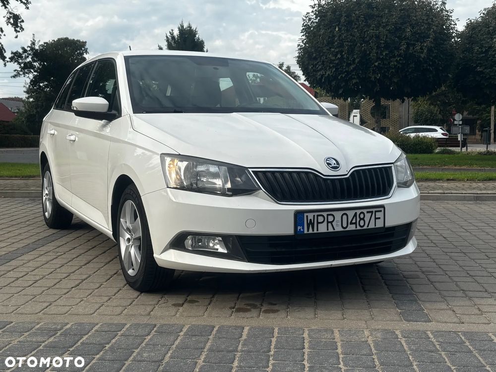 Skoda Fabia 1.0 TSI Ambition - 1