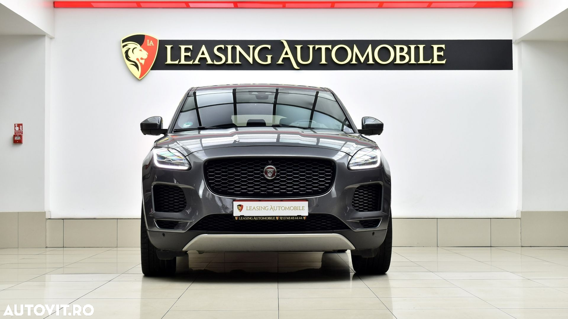 Jaguar E-Pace D240 AWD SE - 2