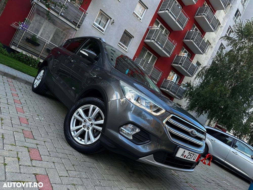Ford Kuga 2.0 TDCi 4x4 Aut. Business Edition - 1