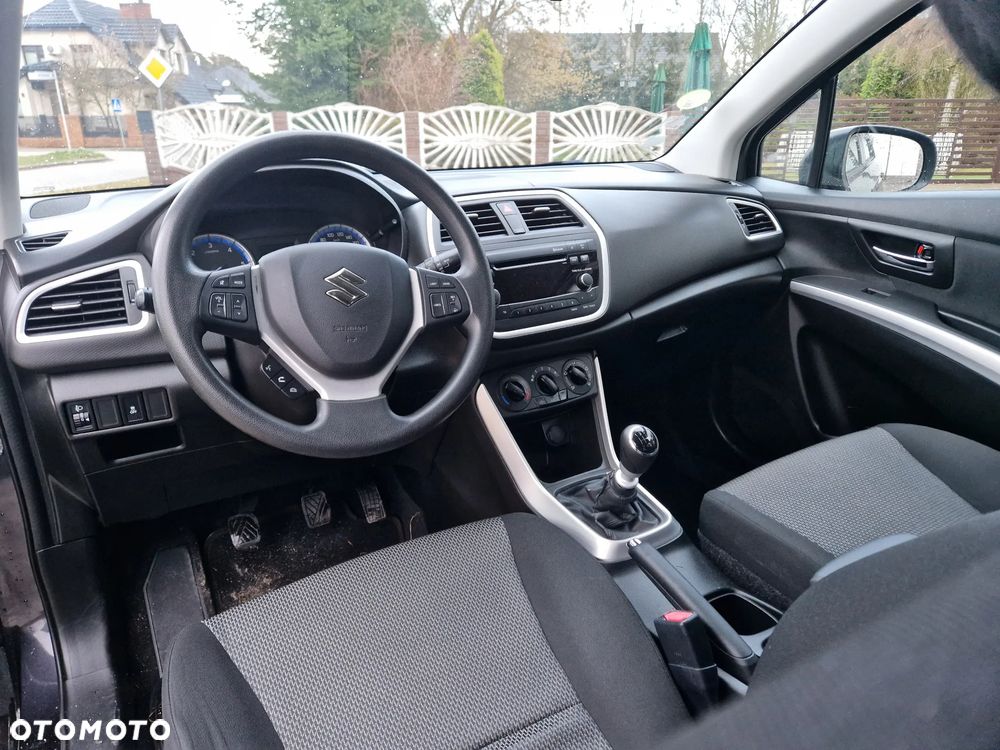 Suzuki SX4 S-Cross 1.6 DDiS 4x2 Comfort - 31