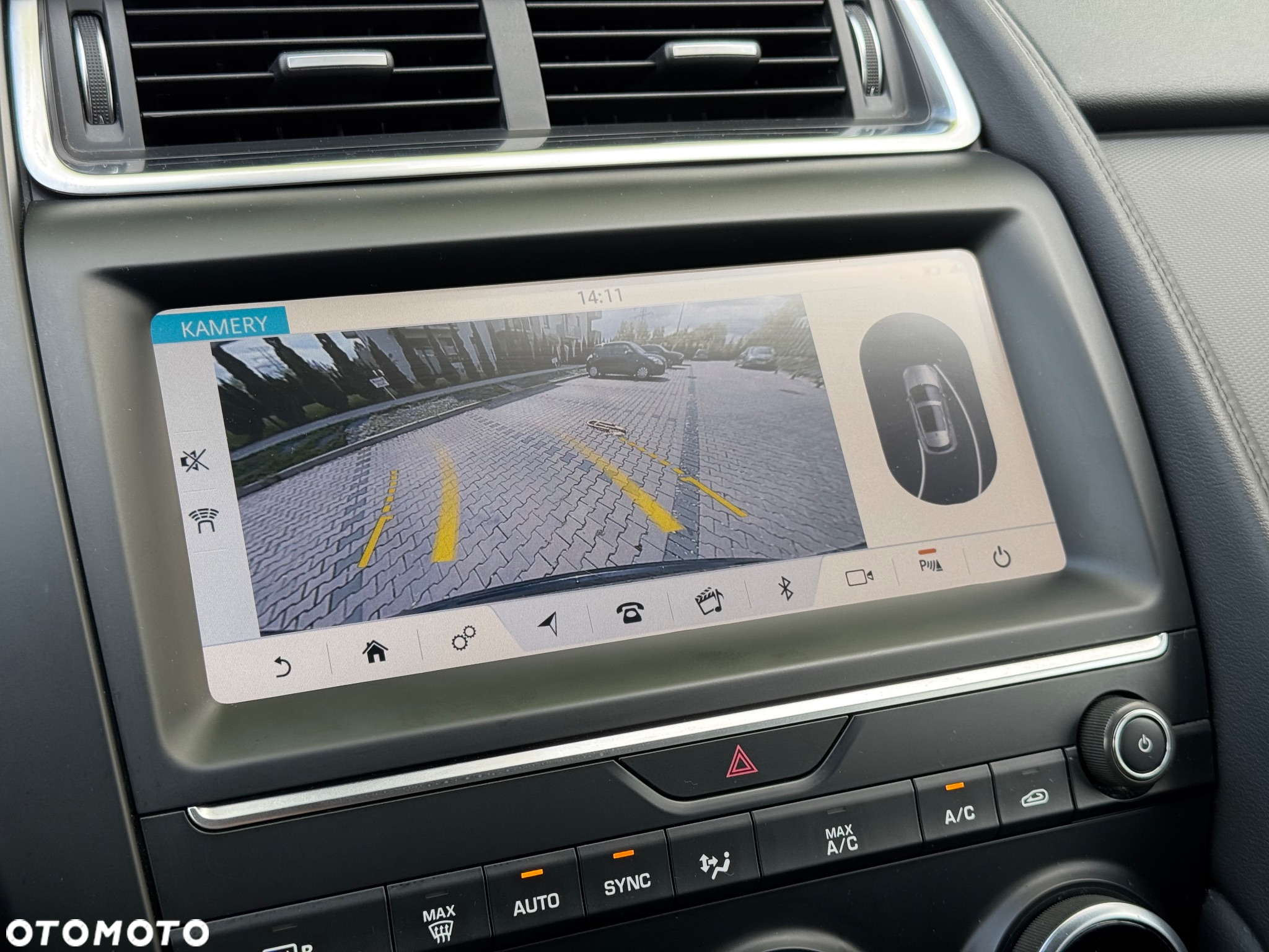 Jaguar E-Pace - 19