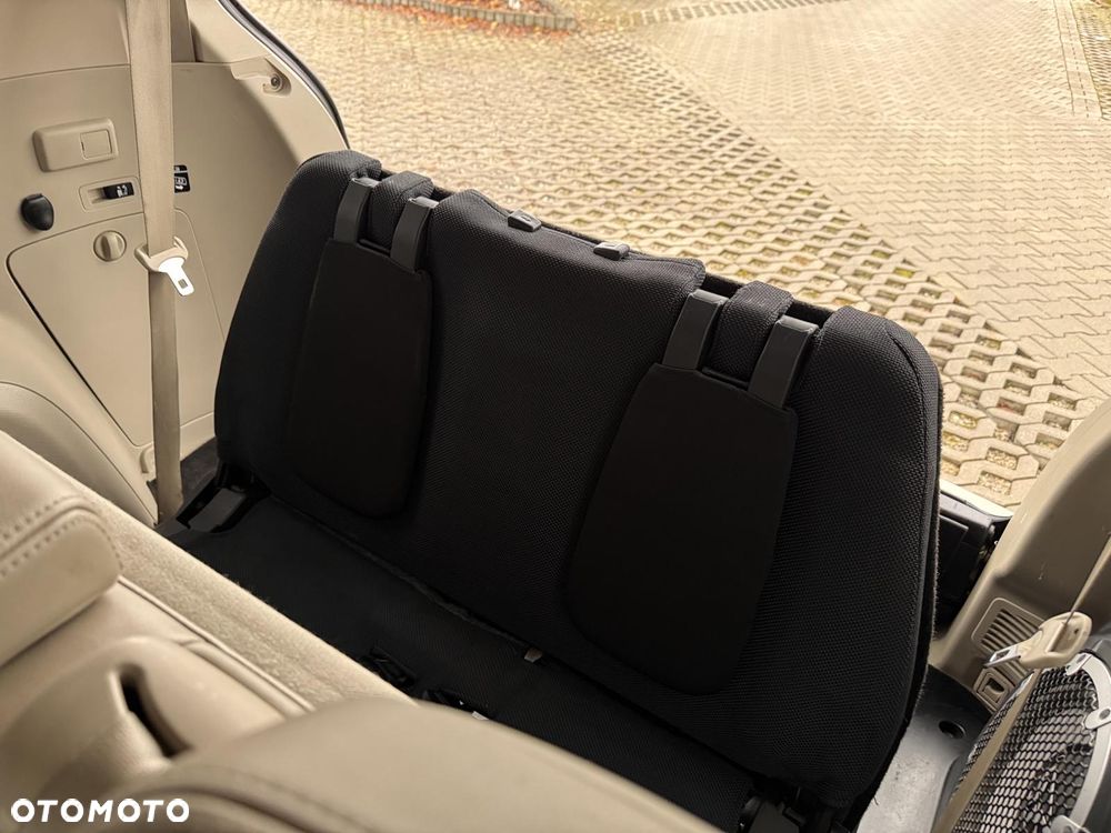 Mitsubishi Outlander 2.0 DID Instyle - 11