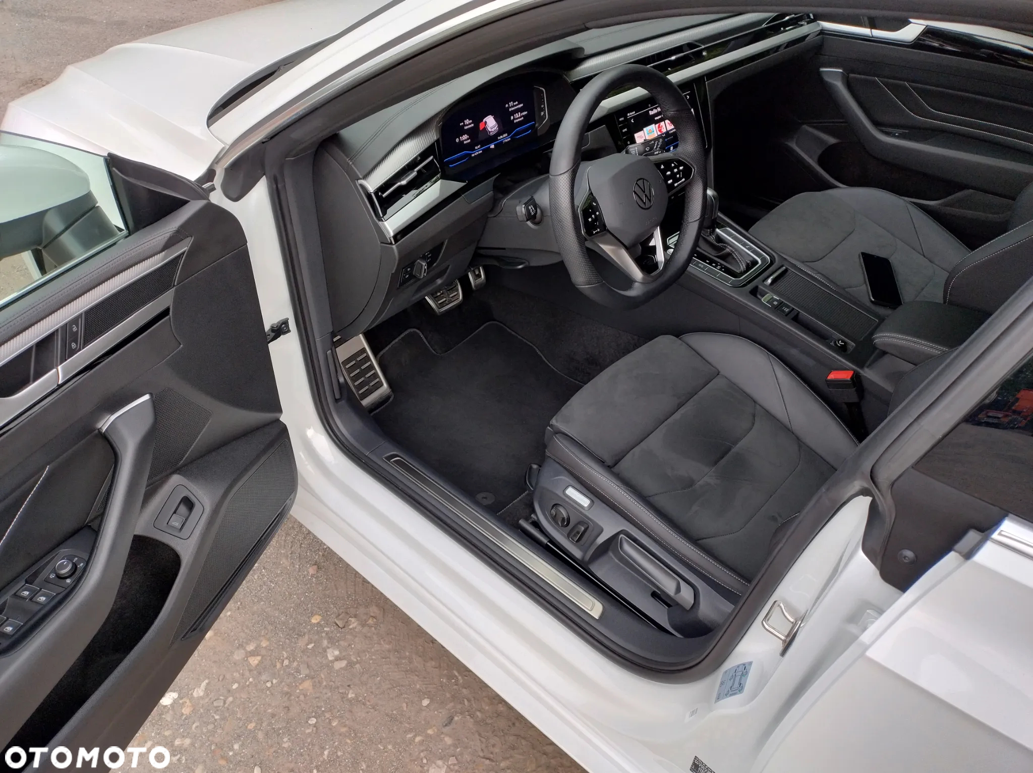 Volkswagen Arteon 2.0 TDI 4Motion R-Line DSG - 8