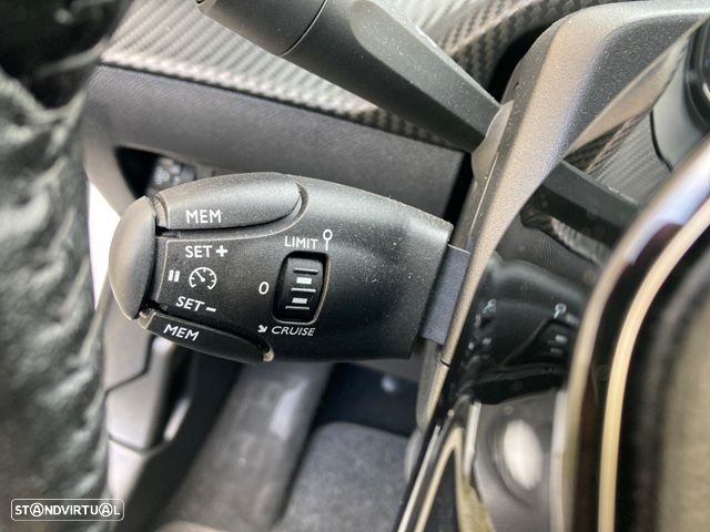 Peugeot e-208 50 kWh Active Pack - 17