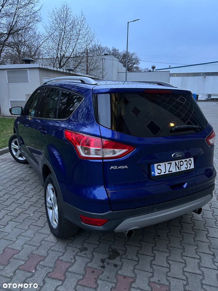 Ford Kuga - 2