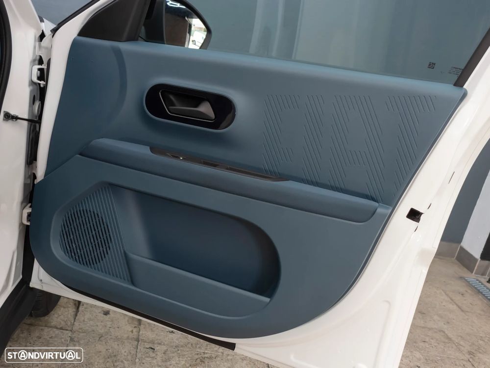 Fiat Grande Panda 1.2 Hybrid La Prima eDCT - 12