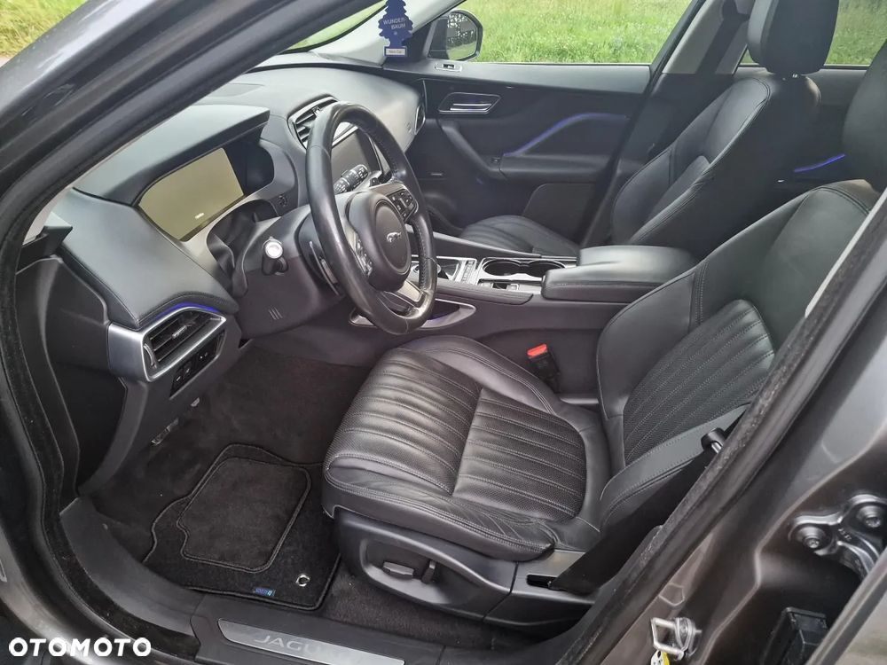 Jaguar F-Pace 2.0 i4D AWD Portfolio - 10
