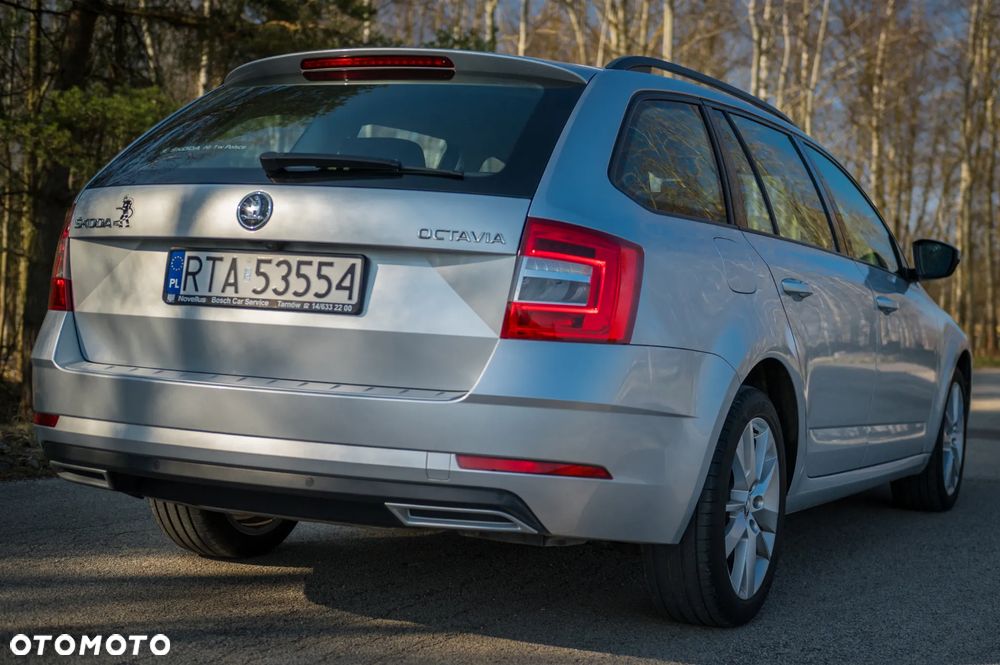 Skoda Octavia 1.6 TDI SCR Ambition - 4