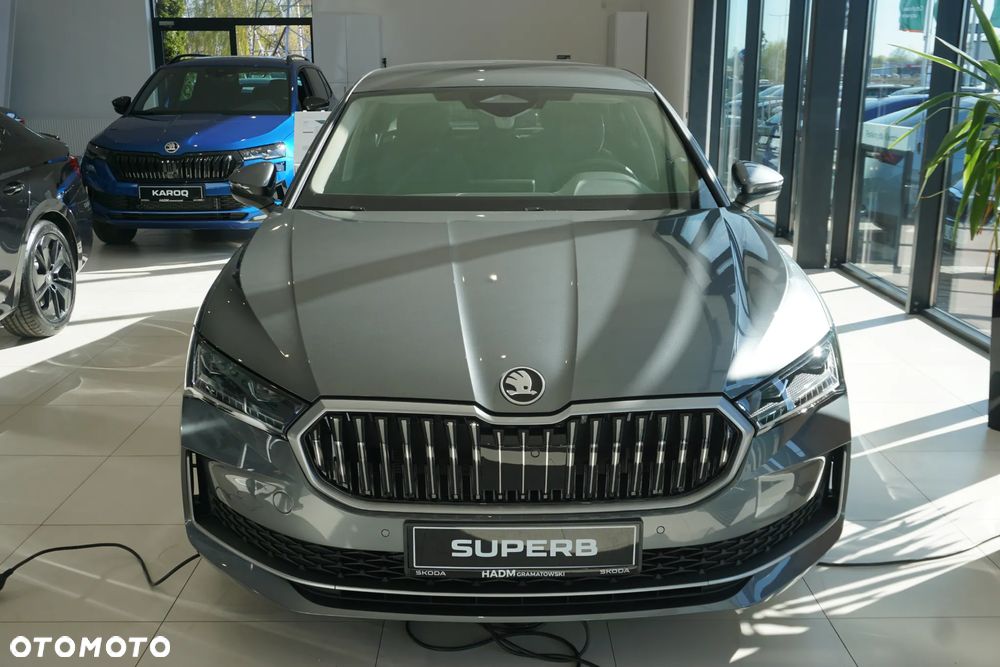 Skoda Superb 1.5 TSI mHEV Drive DSG - 2
