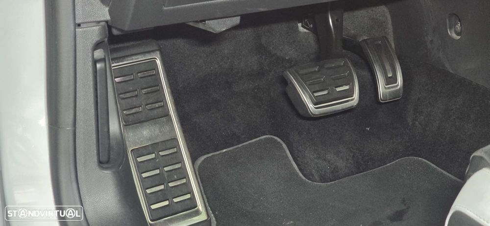 SEAT Leon 2.0 TSI Cupra DSG S/S - 47