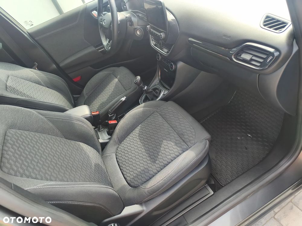 Ford Puma 1.0 EcoBoost TITANIUM - 10