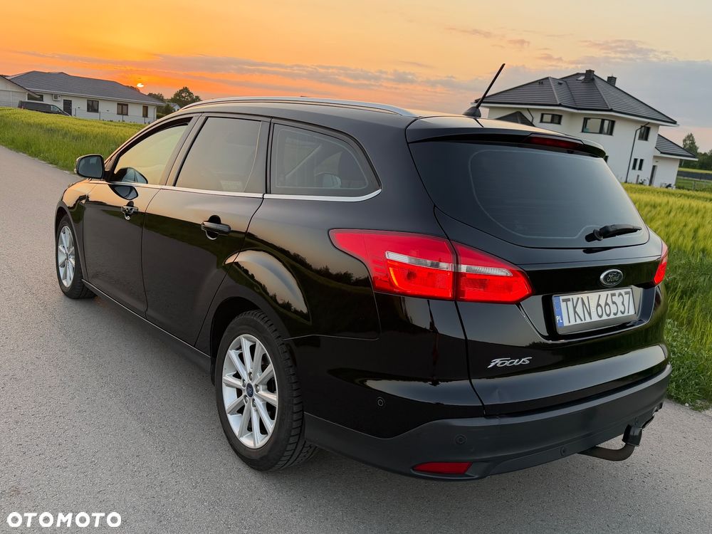 Ford Focus 2.0 TDCi Titanium ASS - 11