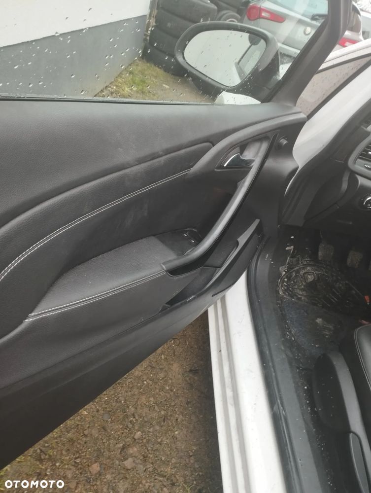 Opel Astra 1.6 D Start/Stop Excite - 7