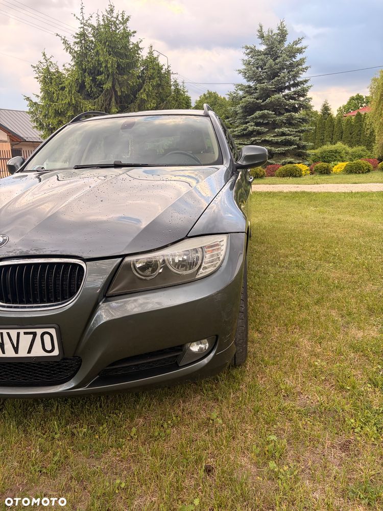 BMW Seria 3 318d DPF - 2