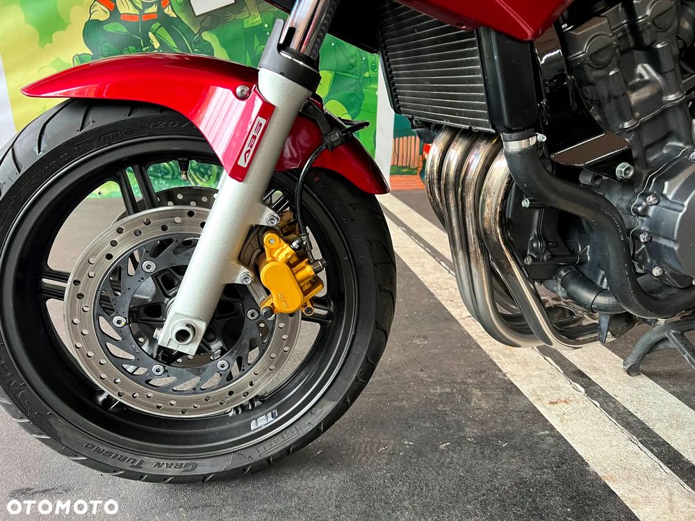 Honda CBF - 10