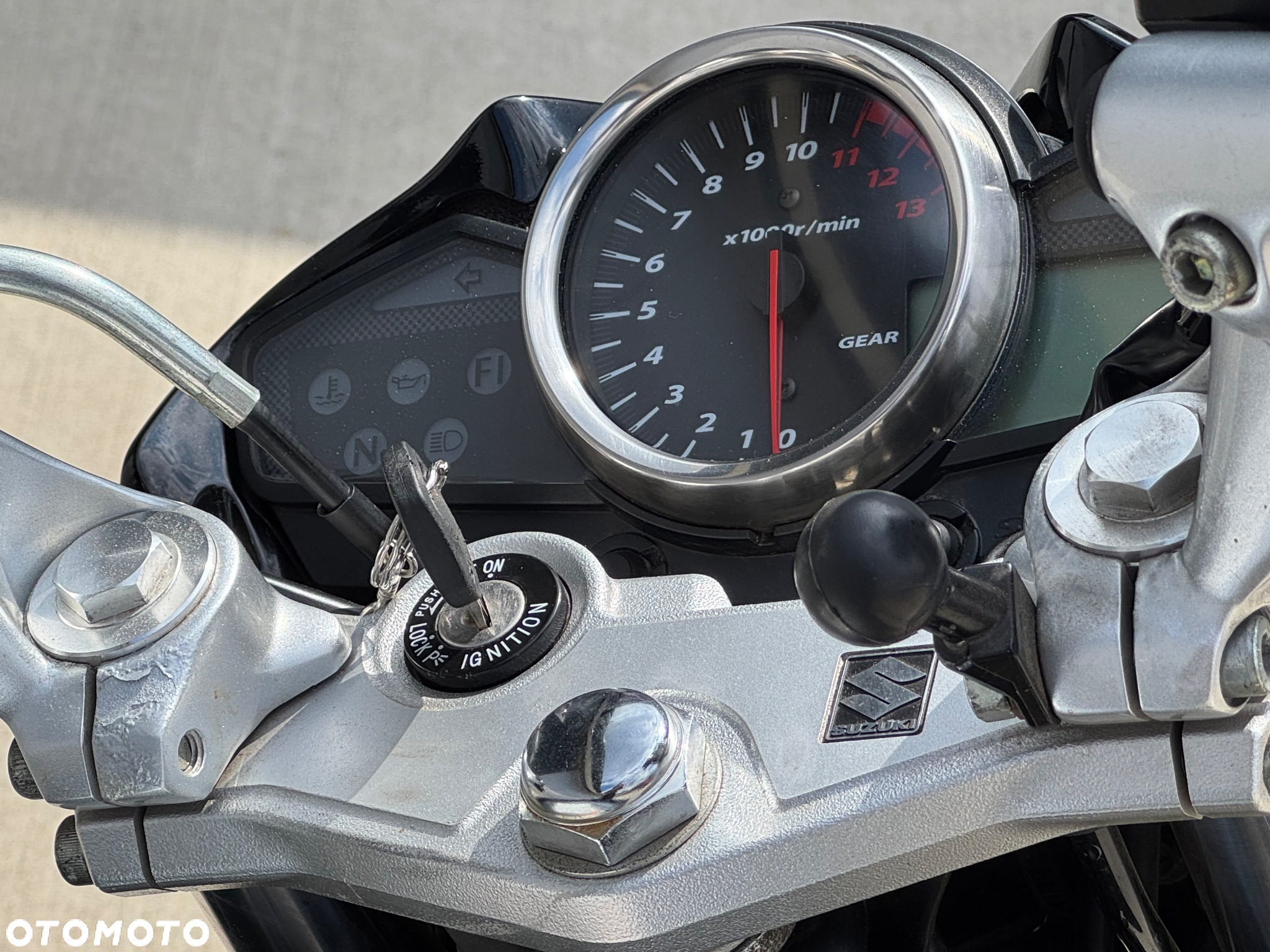 Suzuki GW 250 - 11
