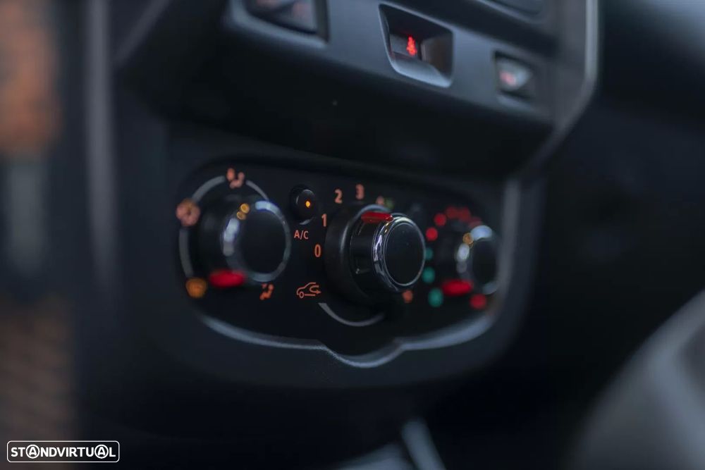 Dacia Duster 1.5 dCi Comfort - 21