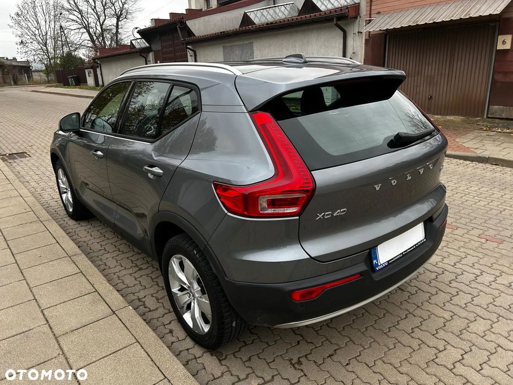 Volvo XC 40 T5 AWD Momentum - 6