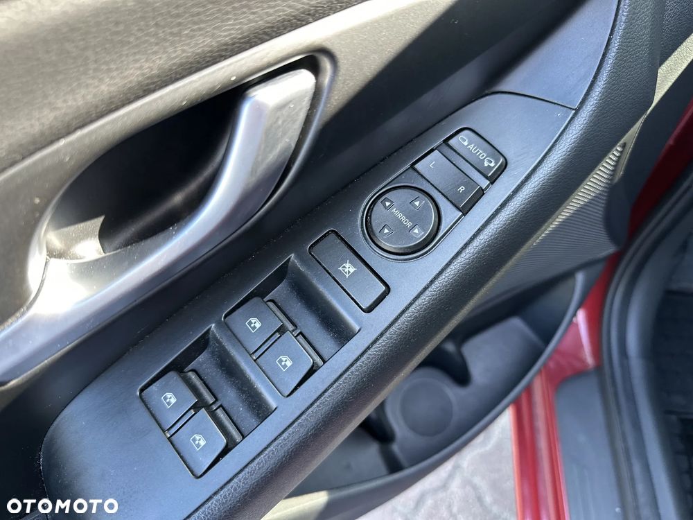 Hyundai i30 1.5 DPI Comfort - 11