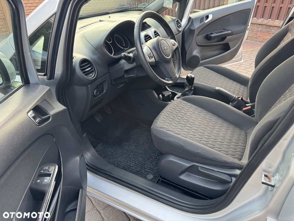 Opel Corsa 1.2 16V Enjoy - 10