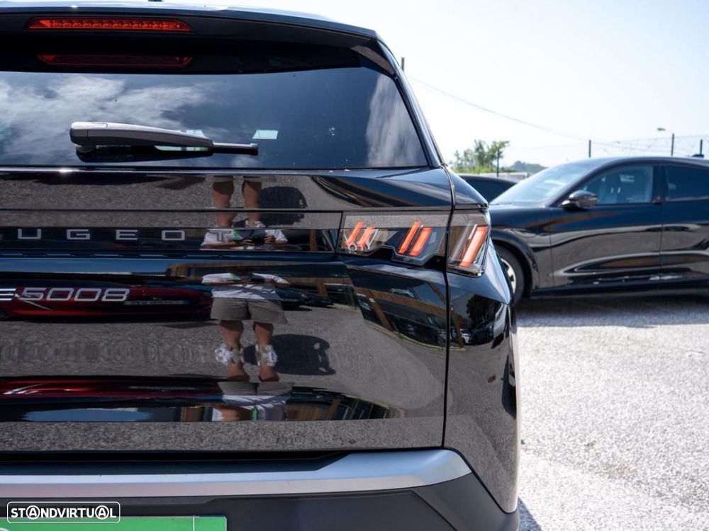 Peugeot E-5008 73 kWh Allure - 13
